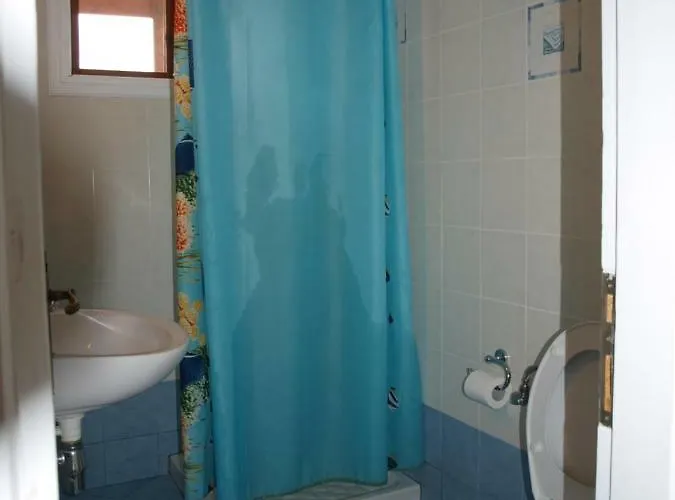 アパート Batika Artemonas